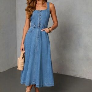 Vici Day Ready Denim Midi Dress